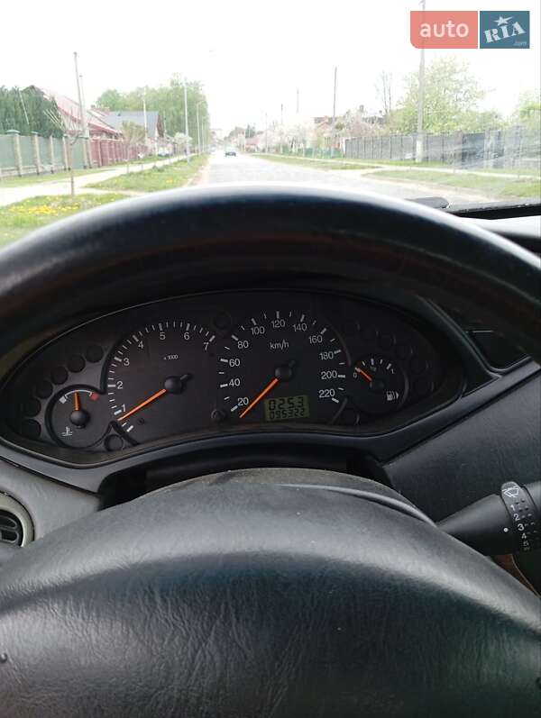Хетчбек Ford Focus 1998 в Володимирі