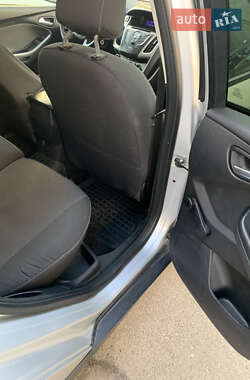 Универсал Ford Focus 2012 в 