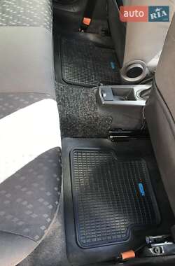 Хетчбек Ford Focus 2000 в Львові