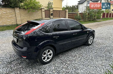 Хэтчбек Ford Focus 2007 в 