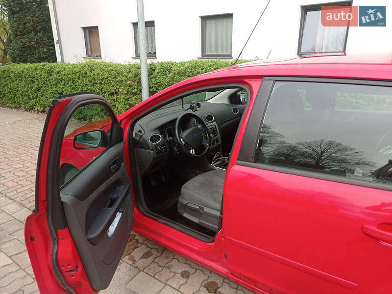 Универсал Ford Focus 2007 в Заречном