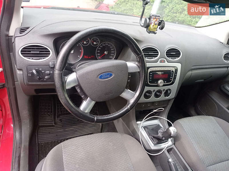 Универсал Ford Focus 2007 в Заречном