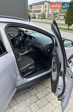 Универсал Ford Focus 2011 в 