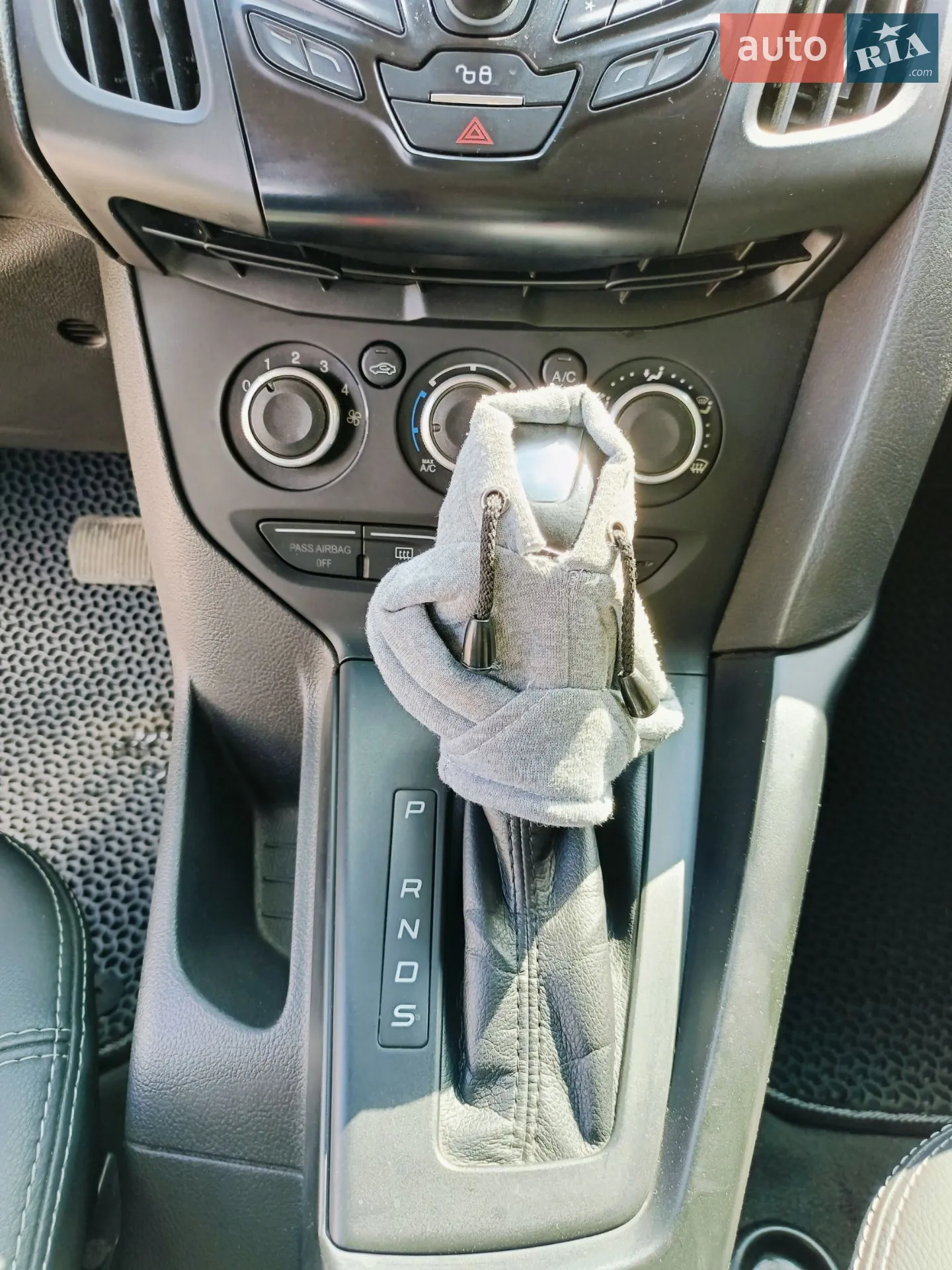 2011 Ford Focus - мініатюра 25