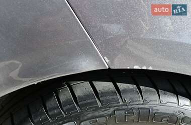 Седан Ford Focus 2011 в 