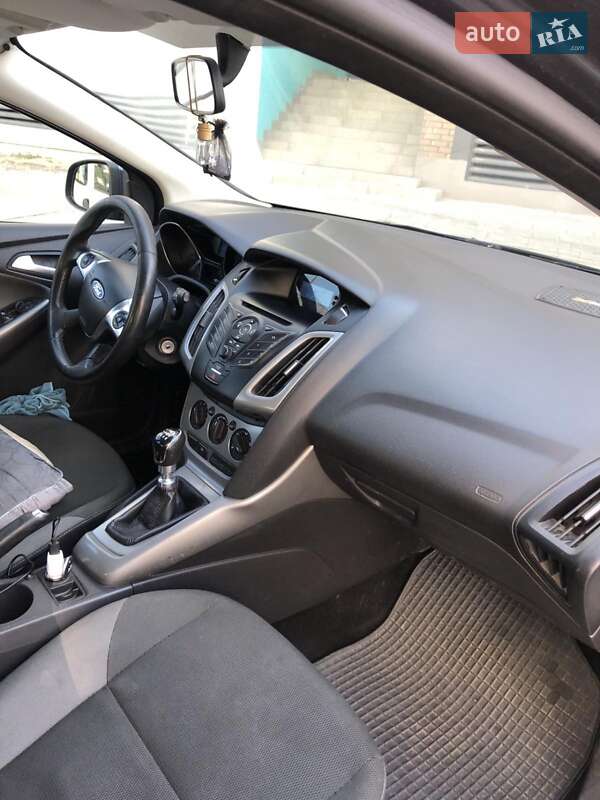 Хэтчбек Ford Focus 2011 в Львове