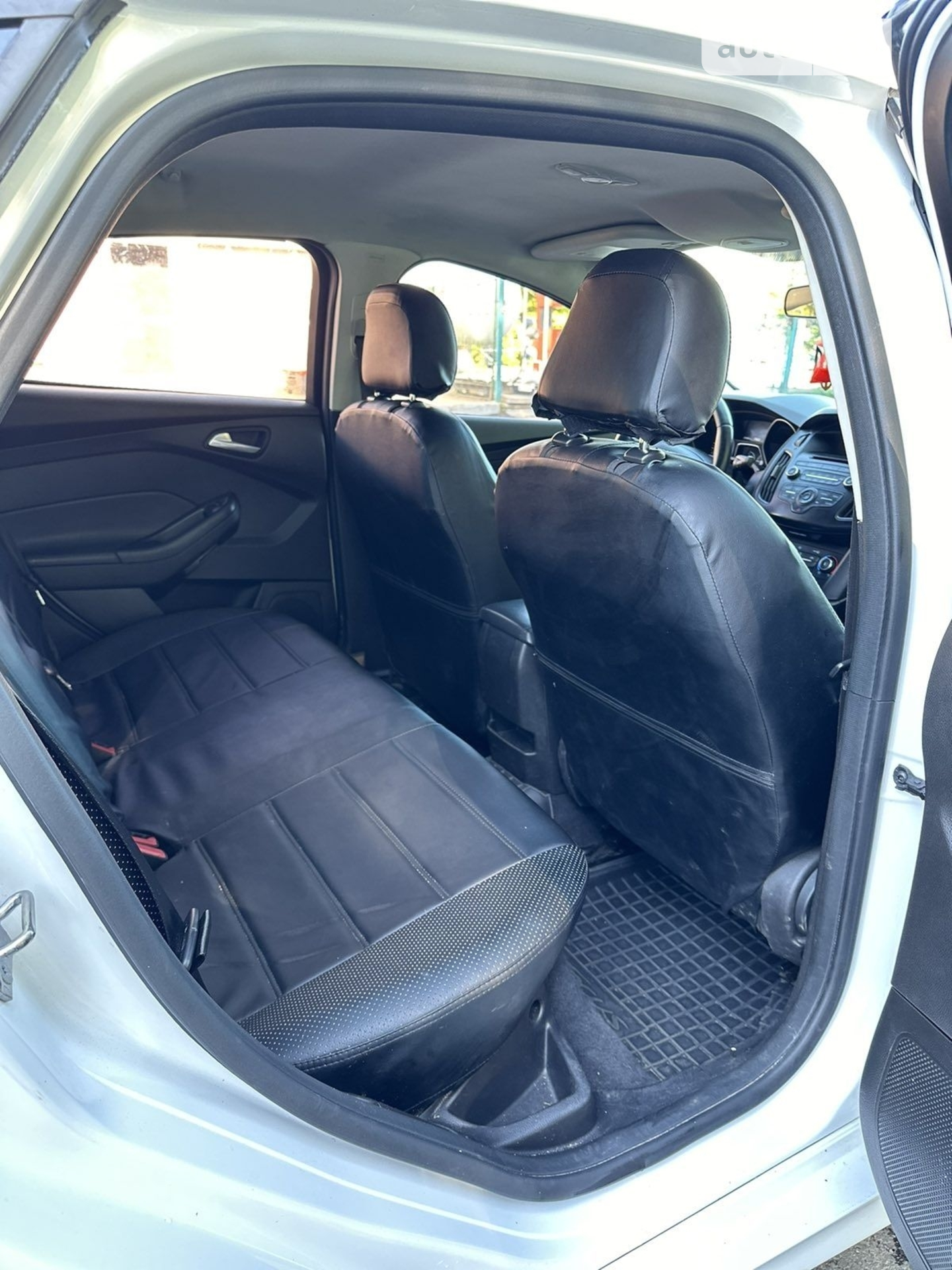 2015 Ford Focus - мініатюра 8