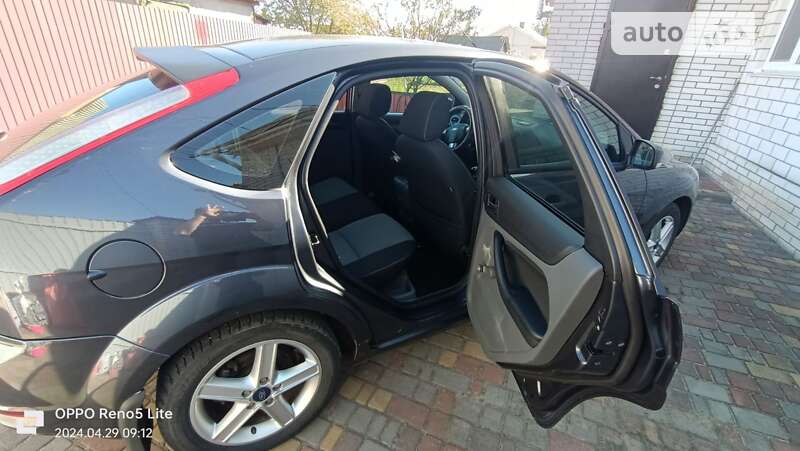 Хэтчбек Ford Focus 2011 в Нежине