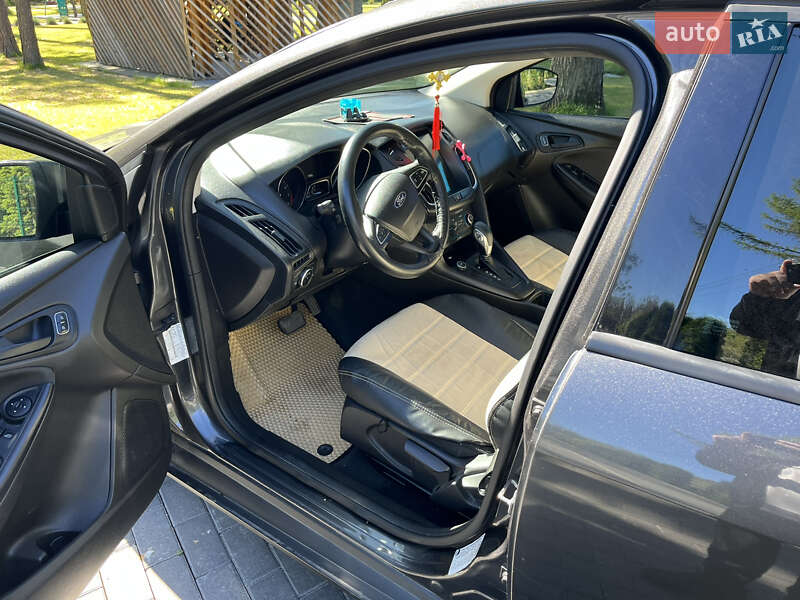 Седан Ford Focus 2016 в Шепетовке