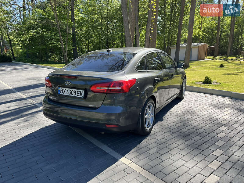 Седан Ford Focus 2016 в Шепетовке