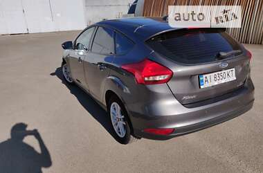 Хэтчбек Ford Focus 2015 в Киеве