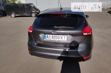 Хэтчбек Ford Focus 2015 в Киеве