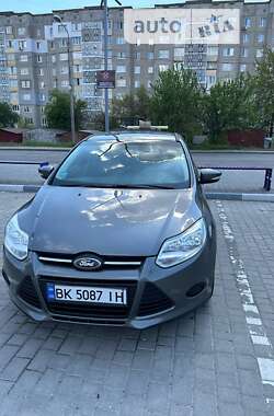 Седан Ford Focus 2014 в Ровно