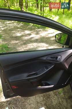 Седан Ford Focus 2015 в Запорожье
