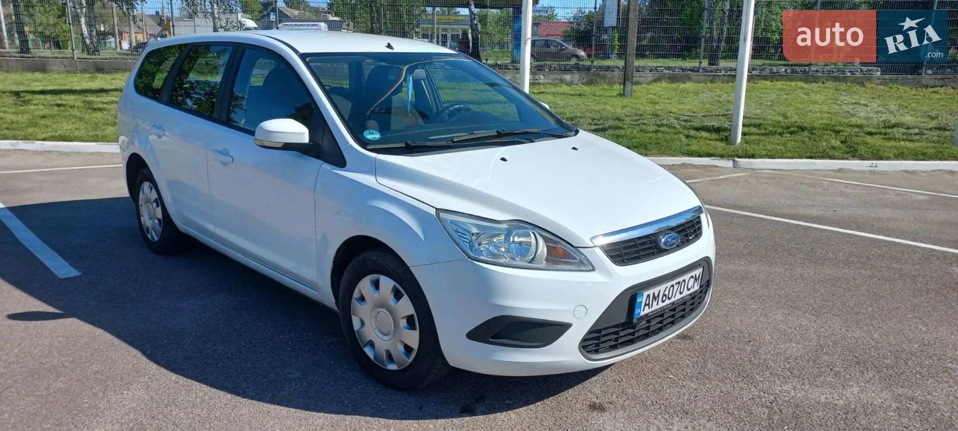 2010 Ford Focus - мініатюра 4