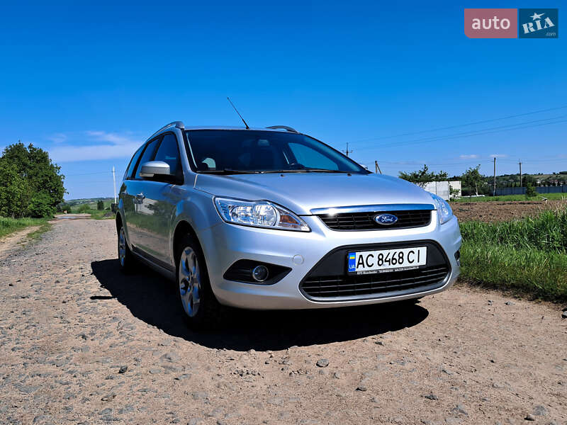 Универсал Ford Focus 2010 в Нововолынске