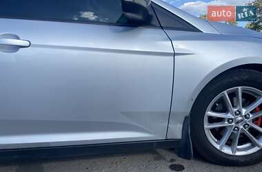 Хетчбек Ford Focus 2014 в Южноукраїнську