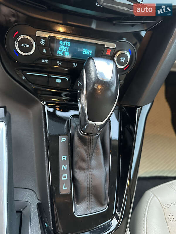 Хэтчбек Ford Focus 2012 в Львове