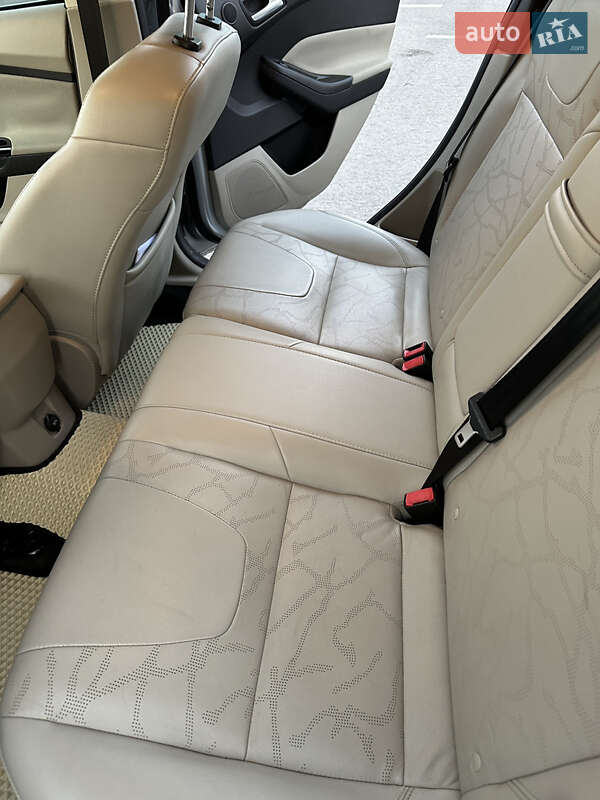 Хэтчбек Ford Focus 2012 в Львове
