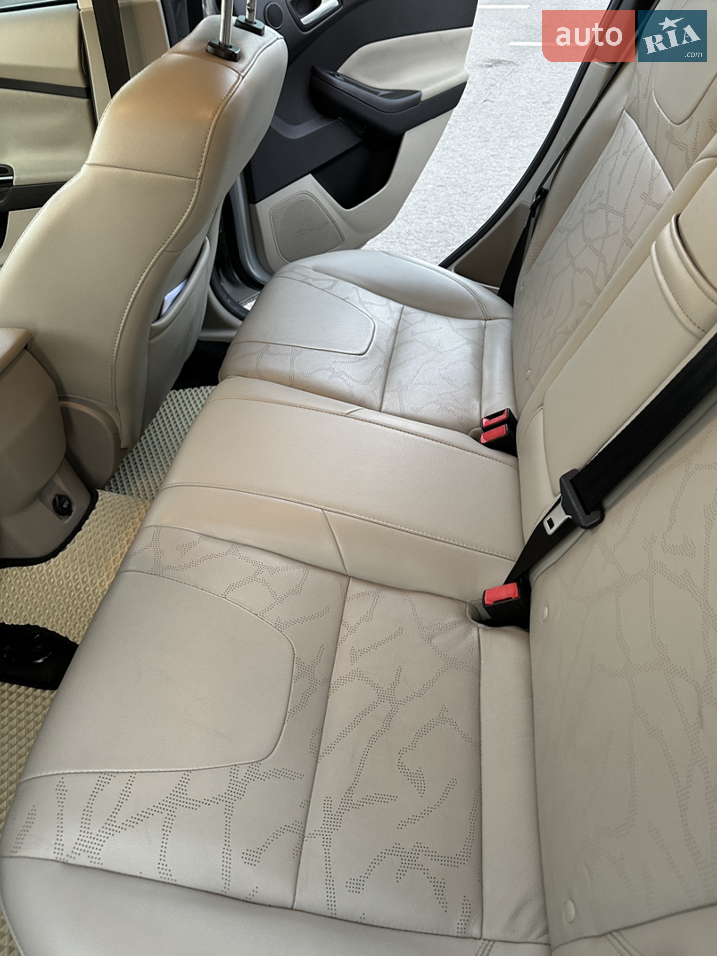 2012 Ford Focus - мініатюра 27
