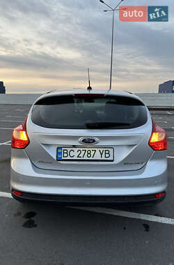 Хэтчбек Ford Focus 2012 в Львове