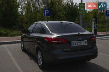 Седан Ford Focus 2017 в 
