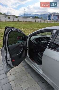 Хэтчбек Ford Focus 2013 в Измаиле