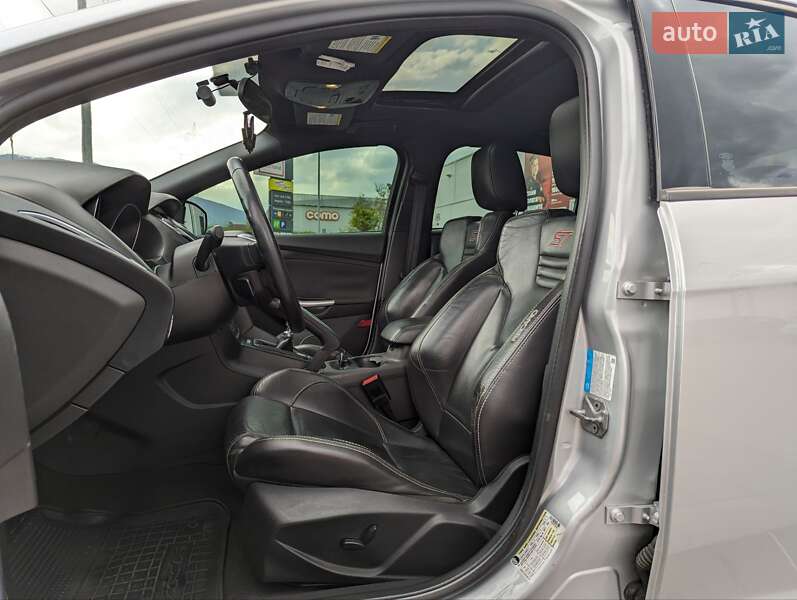 Хэтчбек Ford Focus 2013 в Измаиле