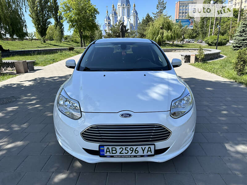 Хэтчбек Ford Focus 2015 в Виннице