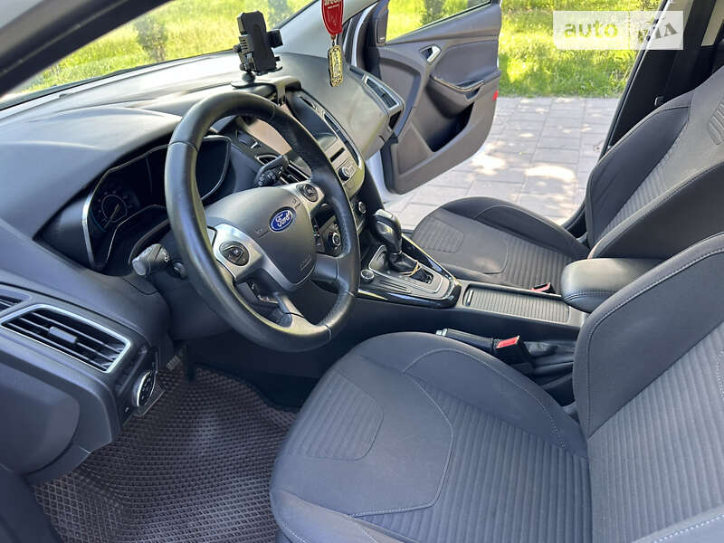 Хэтчбек Ford Focus 2015 в Виннице