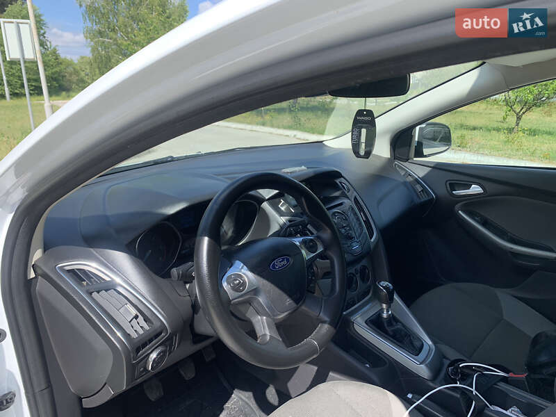 Універсал Ford Focus 2012 в Нетішині