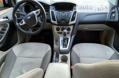 Седан Ford Focus 2013 в 