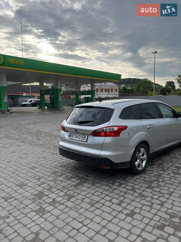 Універсал Ford Focus 2012 в Бережанах