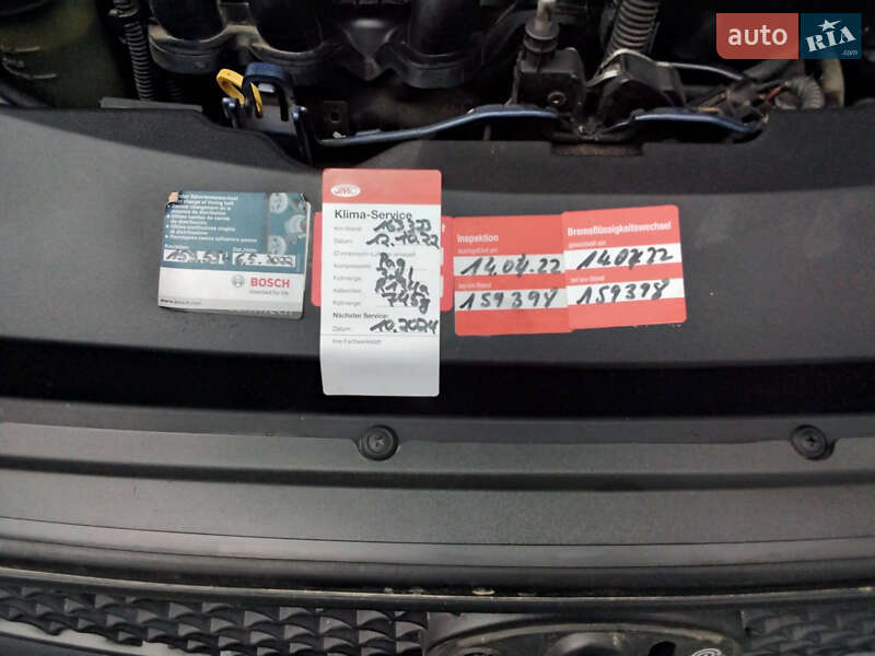 Хэтчбек Ford Focus 2006 в Пулинах