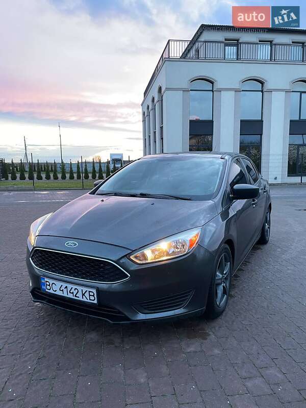 Седан Ford Focus 2015 в Буске