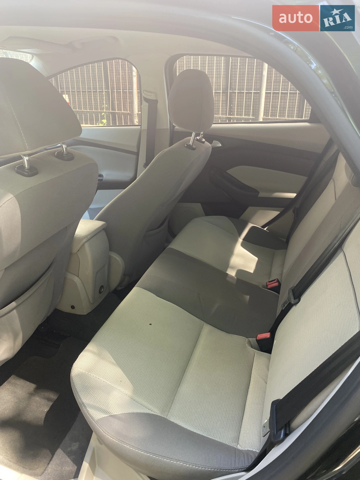 2013 Ford Focus - мініатюра 2