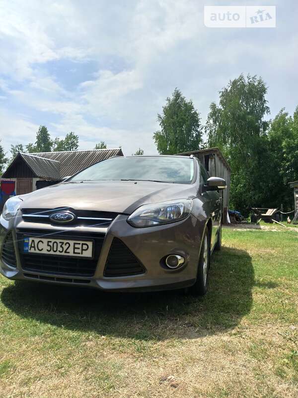 Универсал Ford Focus 2012 в Камне-Каширском