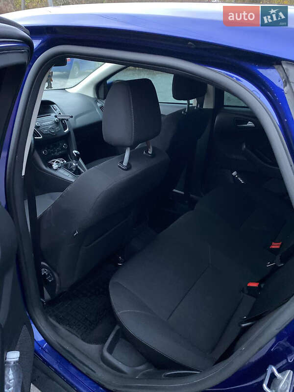 Хэтчбек Ford Focus 2017 в Чернигове