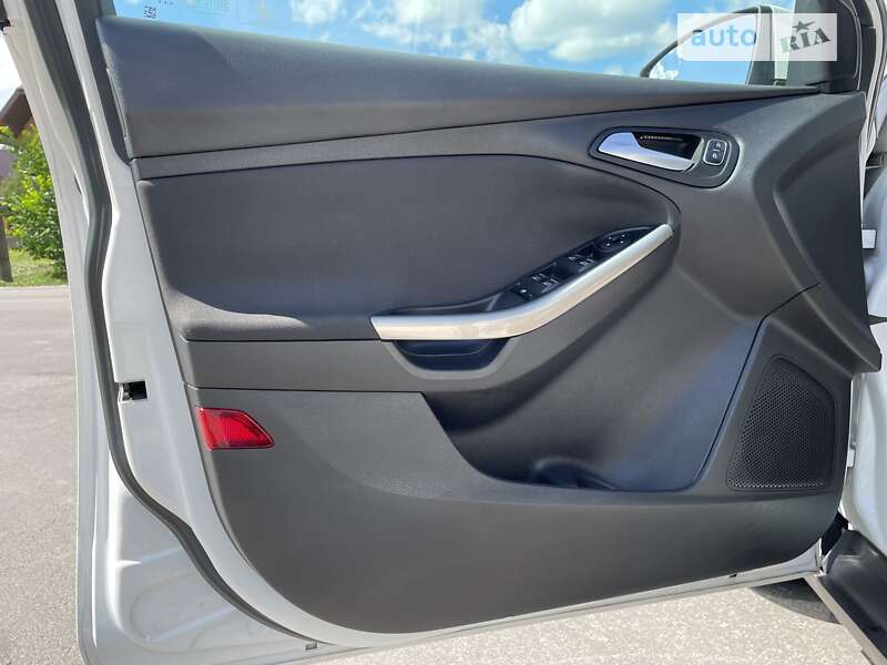 Хетчбек Ford Focus 2015 в Броварах фото 13 Хетчбек Ford Focus 2015 в Броварах