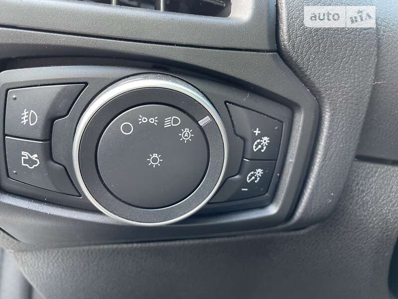 Хетчбек Ford Focus 2015 в Броварах фото 44 Хетчбек Ford Focus 2015 в Броварах