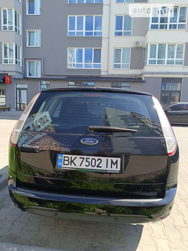Універсал Ford Focus 2010 в Рівному