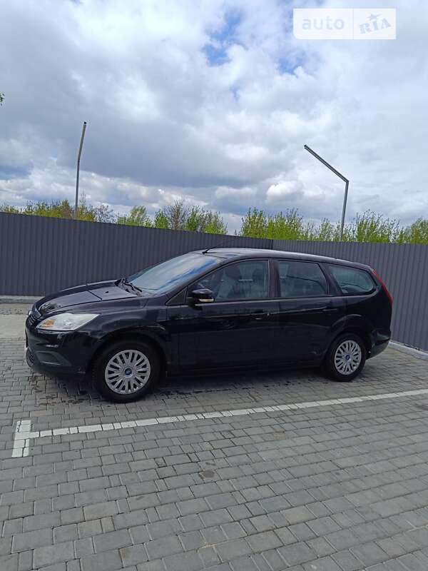 Універсал Ford Focus 2010 в Рівному