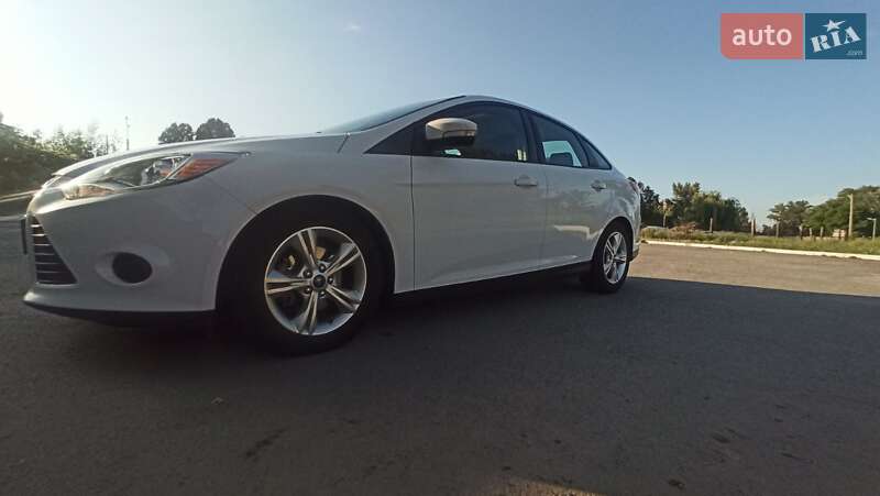 Седан Ford Focus 2014 в Днепре