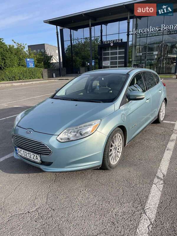 Хэтчбек Ford Focus 2012 в Луцке