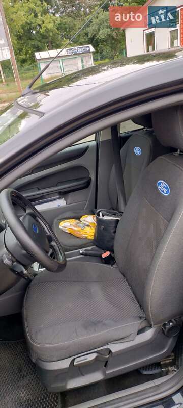 Универсал Ford Focus 2008 в Сокале