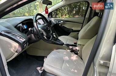 Хэтчбек Ford Focus 2015 в 