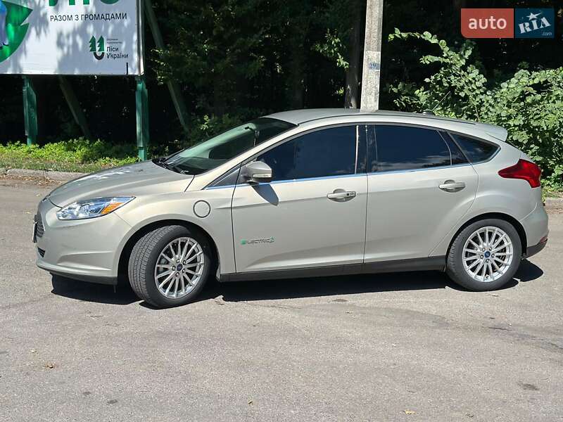 Хетчбек Ford Focus 2015 в Вінниці фото 25 Хетчбек Ford Focus 2015 в Вінниці