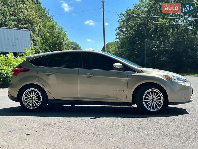 Хетчбек Ford Focus 2015 в Вінниці фото 27 Хетчбек Ford Focus 2015 в Вінниці