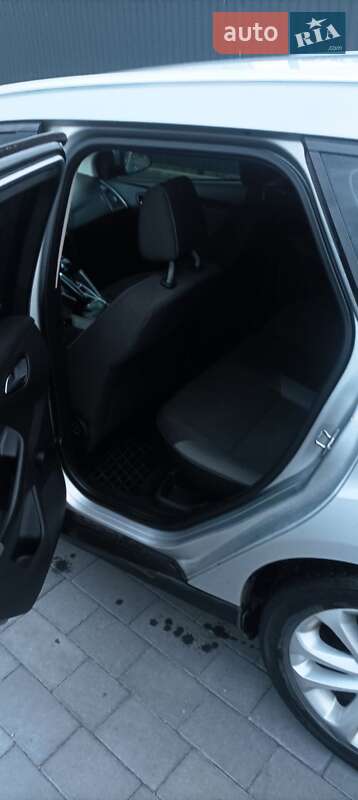 Универсал Ford Focus 2012 в Шептицькому