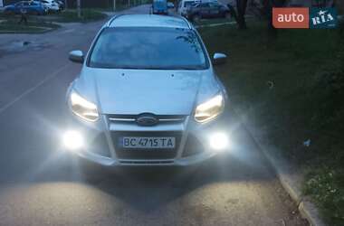 Универсал Ford Focus 2012 в 